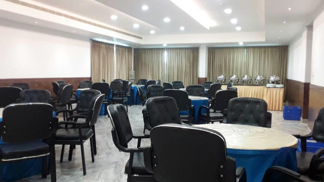 King Paradise Hotel Tiruchirappalli Buitenkant foto