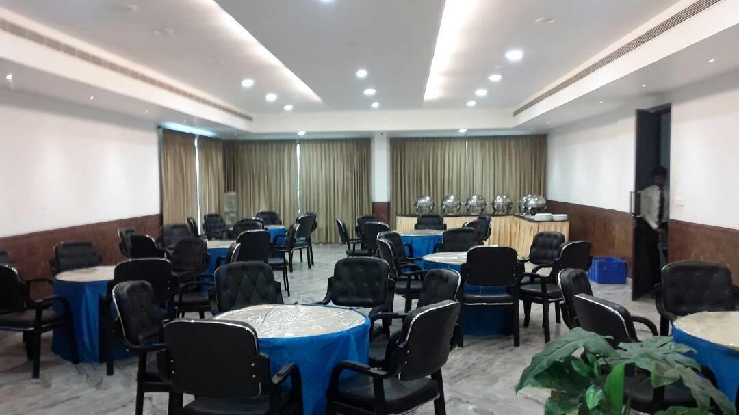 King Paradise Hotel Tiruchirappalli Buitenkant foto