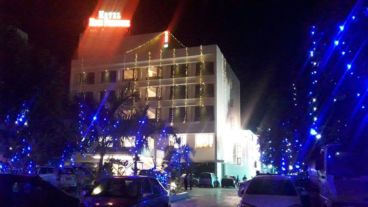 King Paradise Hotel Tiruchirappalli Buitenkant foto