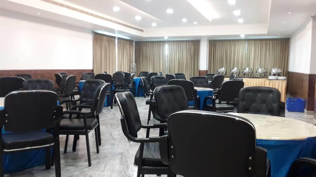 King Paradise Hotel Tiruchirappalli Buitenkant foto
